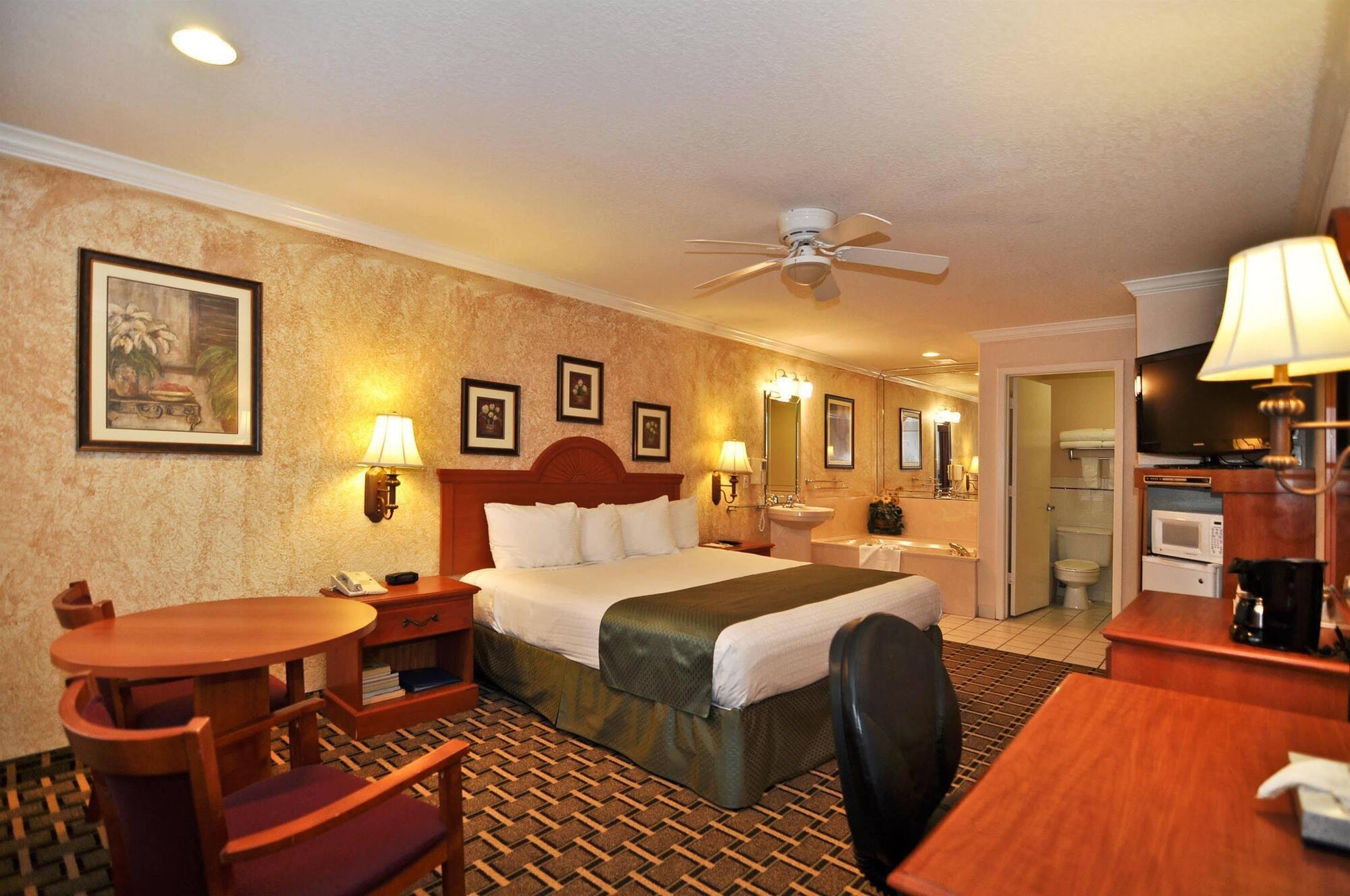 Best Western Pearland Inn Exteriör bild